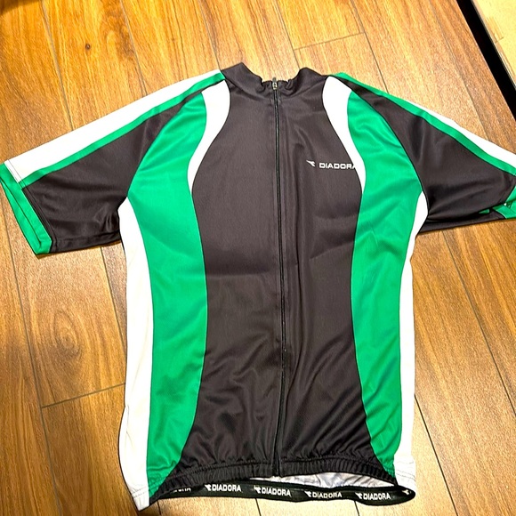 Diadora Other - Green and Black Diadora cycling jersey